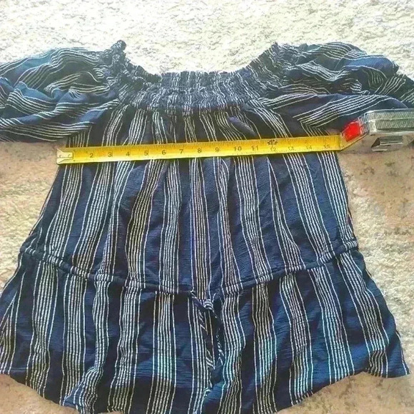 Abercrombie & Fitch Womens XS Blue And White Pinstripe Off The Shoulder Top - Picture 11 of 12